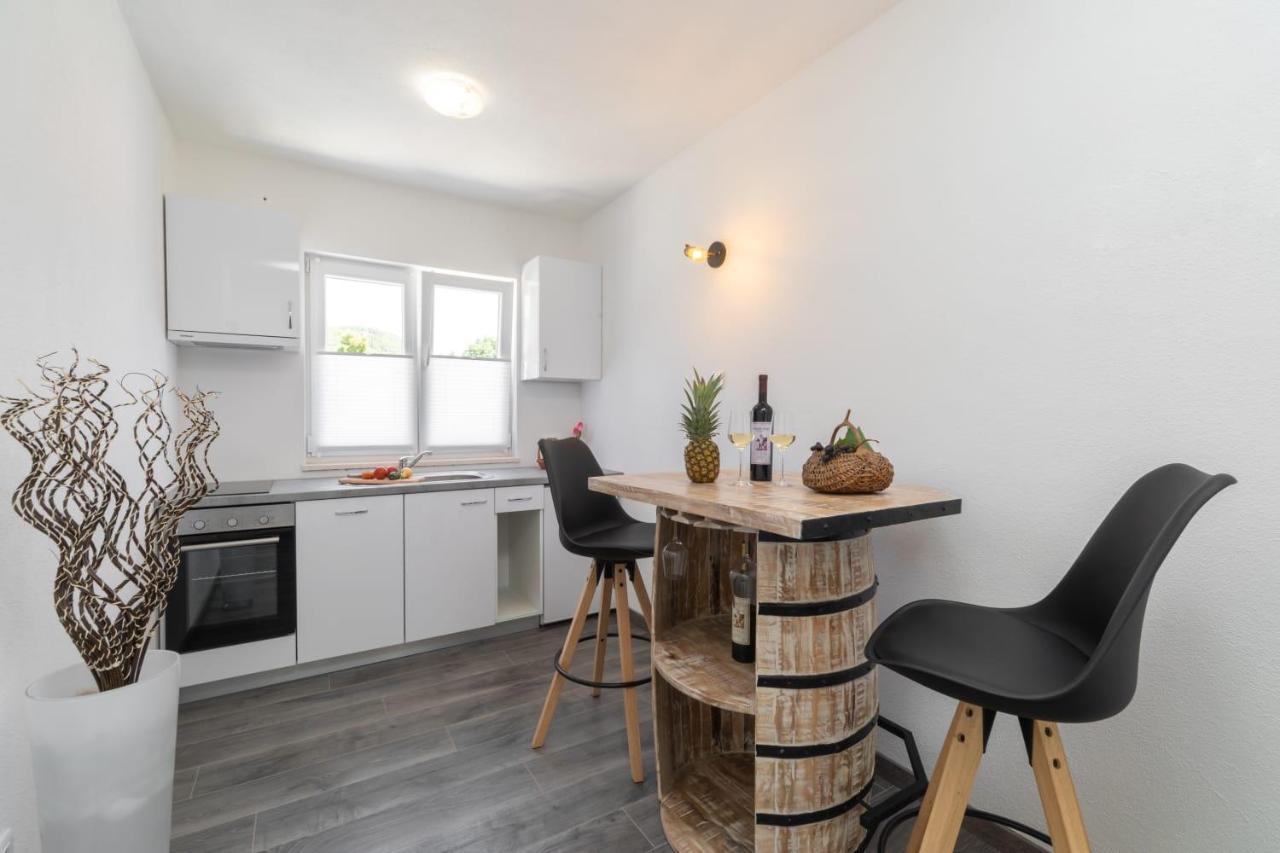 Maloa One Bedroom Apartment Smokvica  Εξωτερικό φωτογραφία